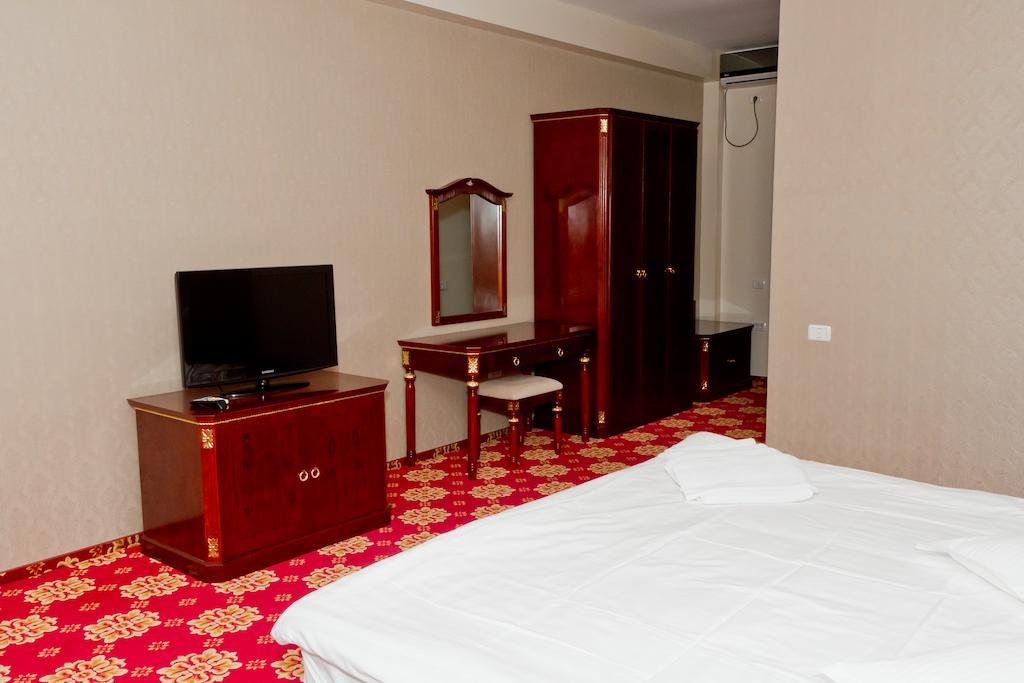 Complex Aristrocratos Otel Mamaia Dış mekan fotoğraf